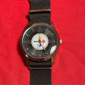 Steelers Black and Silver Watch.  NEW

NEVER WORN!